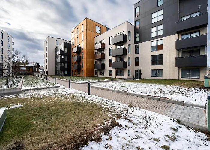 Location - Large Balcony - New Building Korter